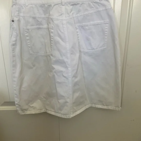 Marsh landing skirt - Picture 3 of 3